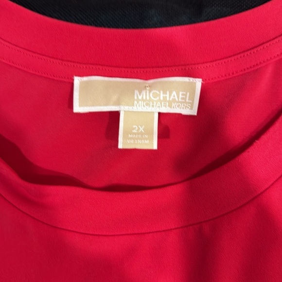 🔥NWOT Michael Kors Vibrant Red Muscle Tee🔥 - Picture 5 of 7
